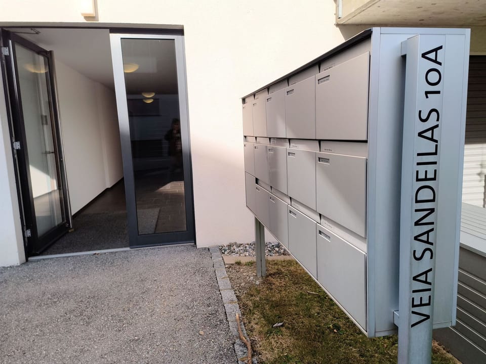 Apartment Keller Appartement/Fewo, Dusche und Bad, WC, 2 Schlafräume Apartment in Canton of Grisons