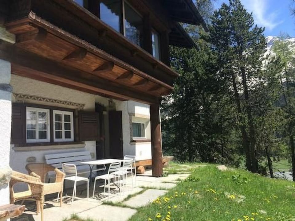 Chesa Bindschedler Apartment in Saint Moritz