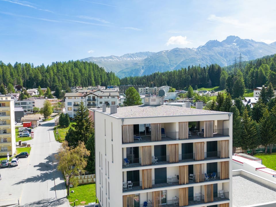 Stadthaus N26 Twin Apartment in Saint Moritz