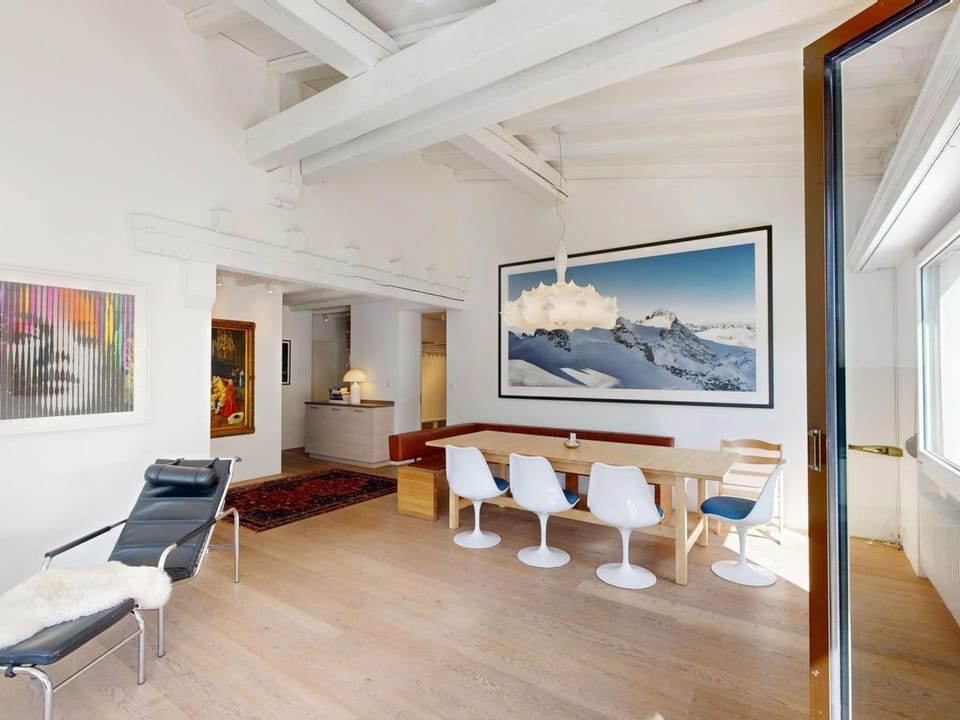 Apartment Crasta grosszügige und moderne 5.5 Zimmer-Wohnung in St. Moritz Apartment in Saint Moritz