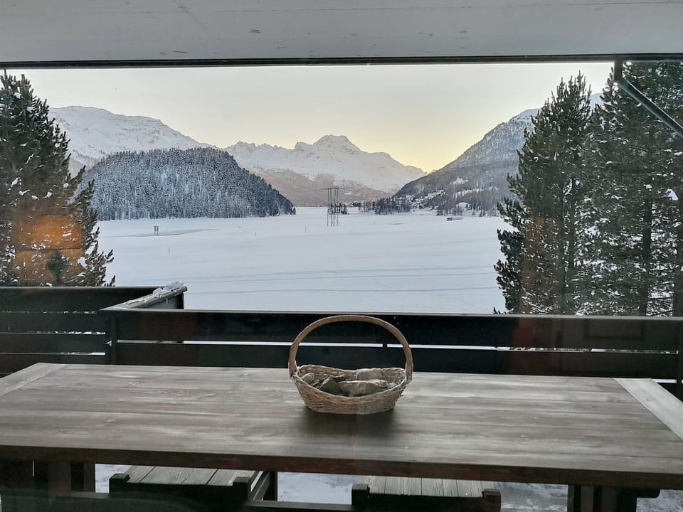 Apartment Muntagna Alva OG Apartment in Saint Moritz