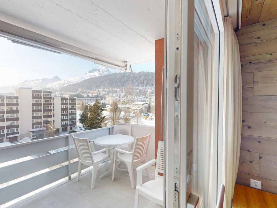 Apartment Skyline 406 Apartment in Saint Moritz