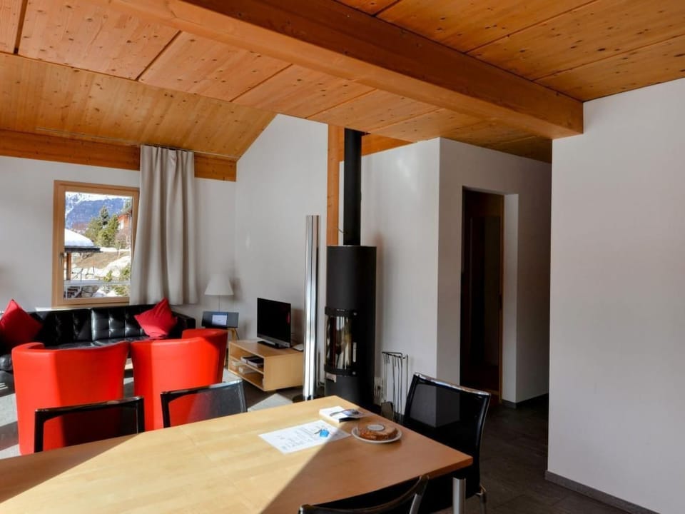 Chesa Randurel Apartment in Samedan