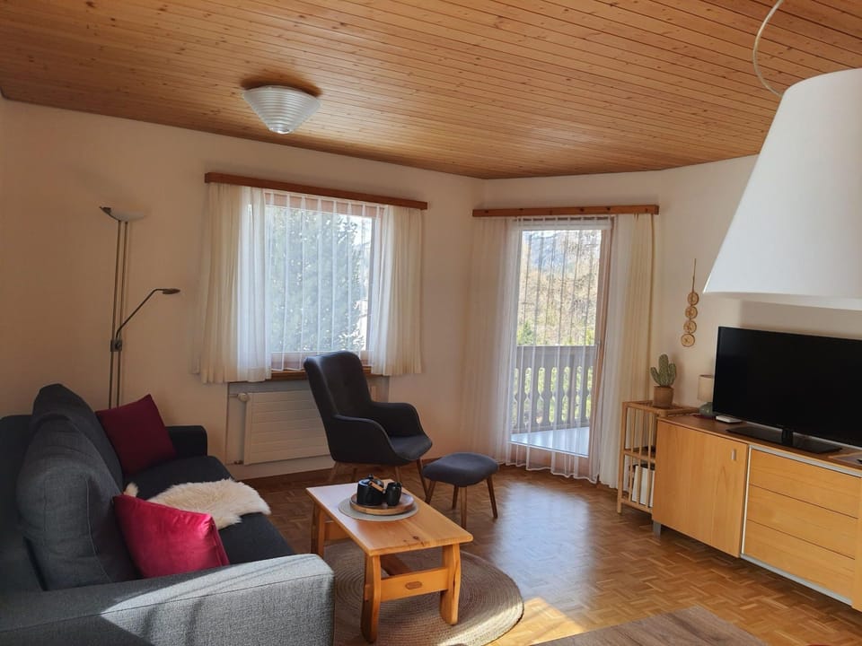 Chesa Azalea 30 Apartment in Samedan