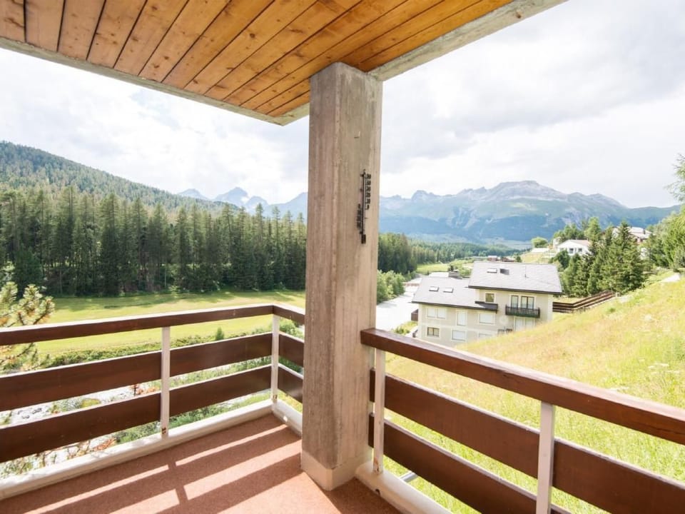 Chesa Engiadina Apartment in Samedan