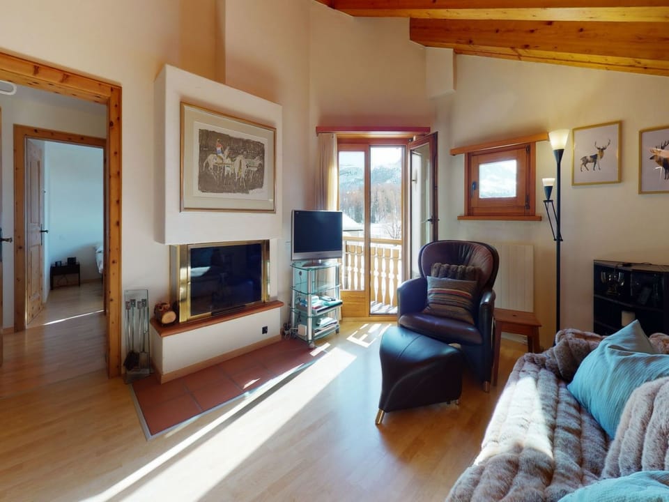 Apartment Polaschin B12 Apartment in Samedan