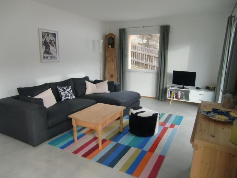 Chesa Piz d'Esan Apartment in Canton of Grisons