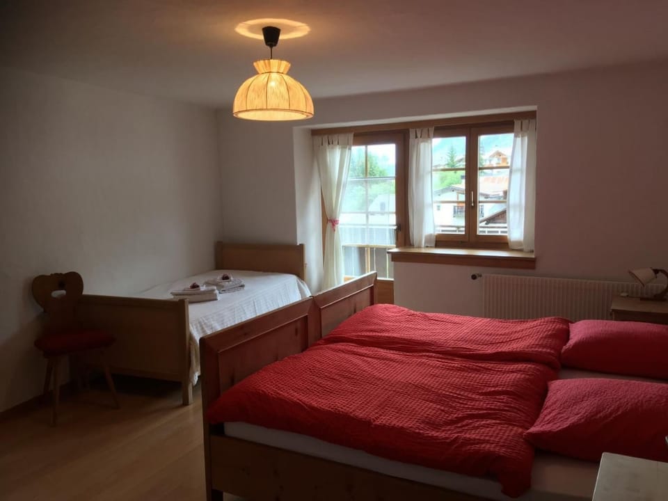 Chasa Jaro Apartment in Canton of Grisons