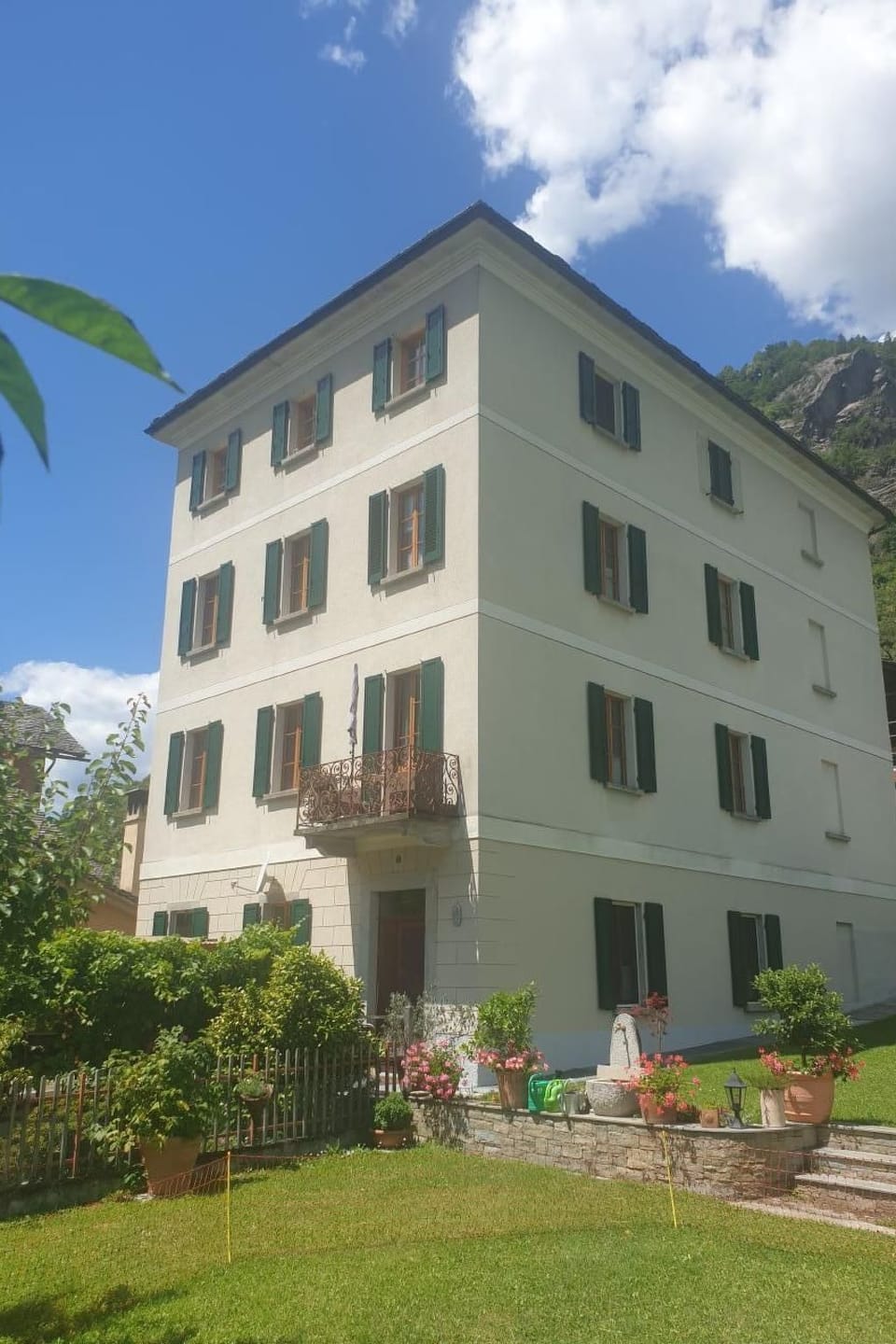 Geräumige Ferienwohnung Apartment in Canton of Grisons