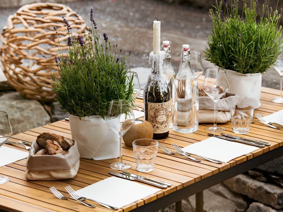 Tremondi Boutique BNB & Restaurant, (Quinten). Regenbogenforelle Apartment in St. Gallen, Switzerland
