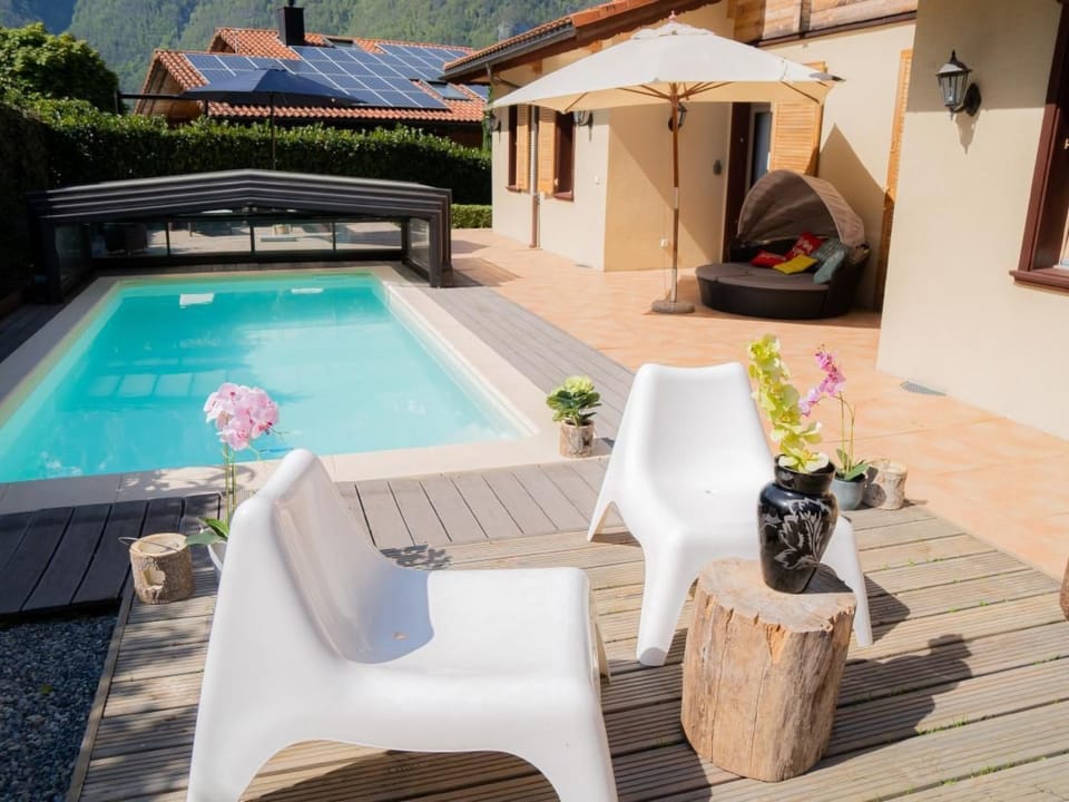 Chalet "Doodle's Chalet" mit Sauna Apartment in St. Gallen, Switzerland
