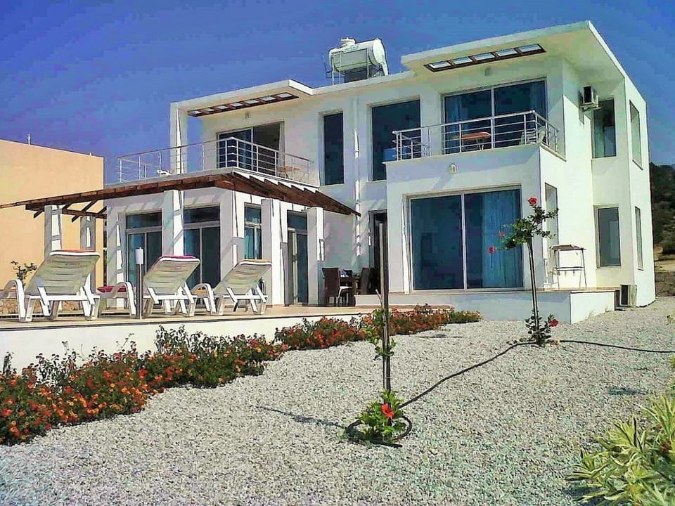 Ferienvilla mit Infinity Pool Vacation rental in Famagusta District