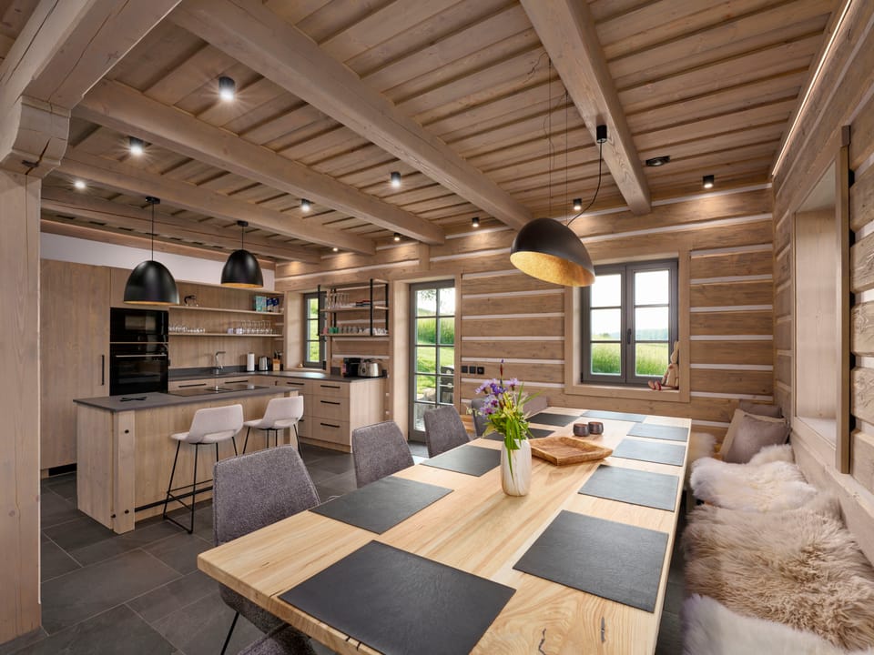 Kitchen / Dining Room