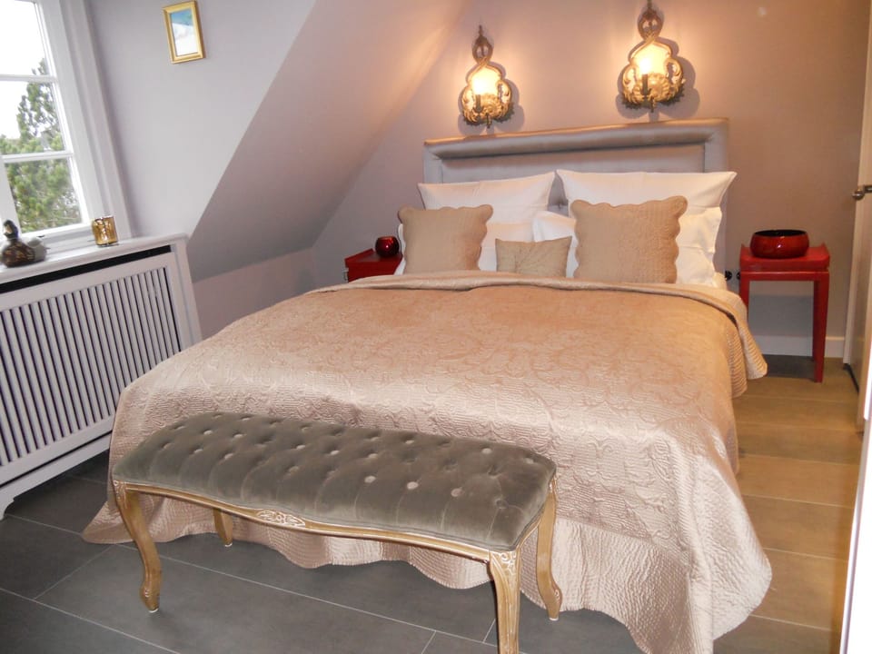 Wünderschöner Hausteil mit Garten Vacation rental in Westerland