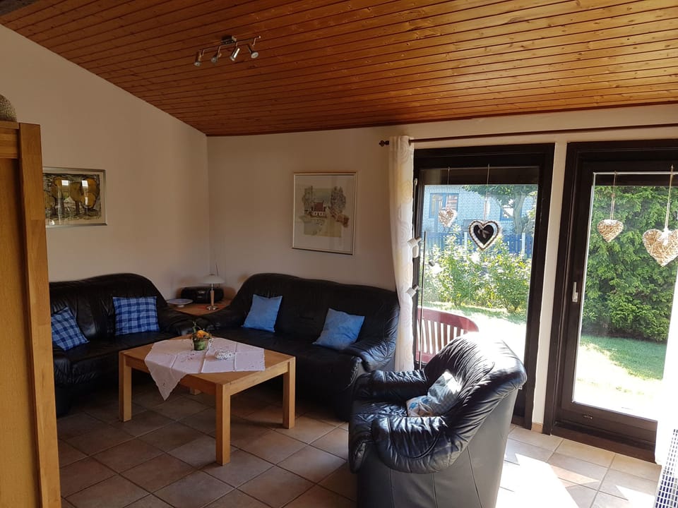 Haus Lucy Vacation rental in Butjadingen