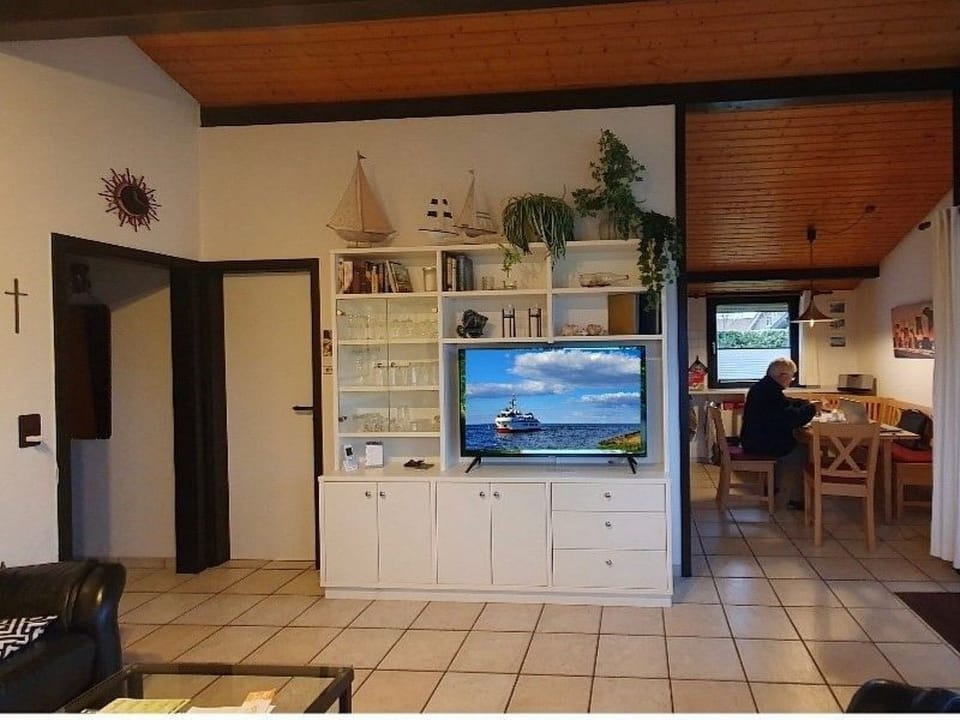 Schöpshuus Vacation rental in Butjadingen