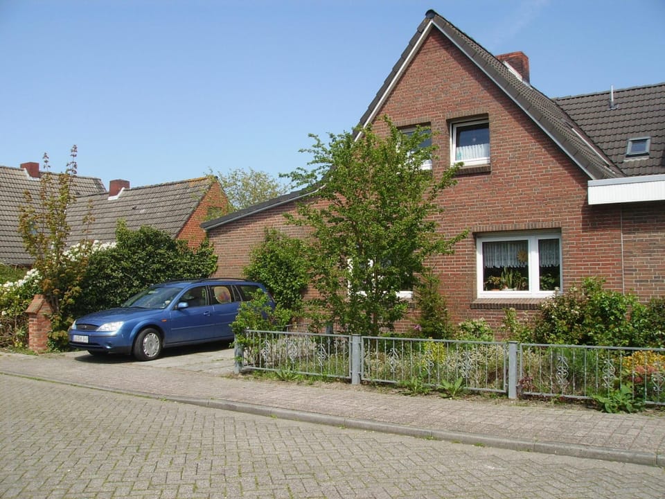 mit Garten und Gartenhaus Apartment in Norden