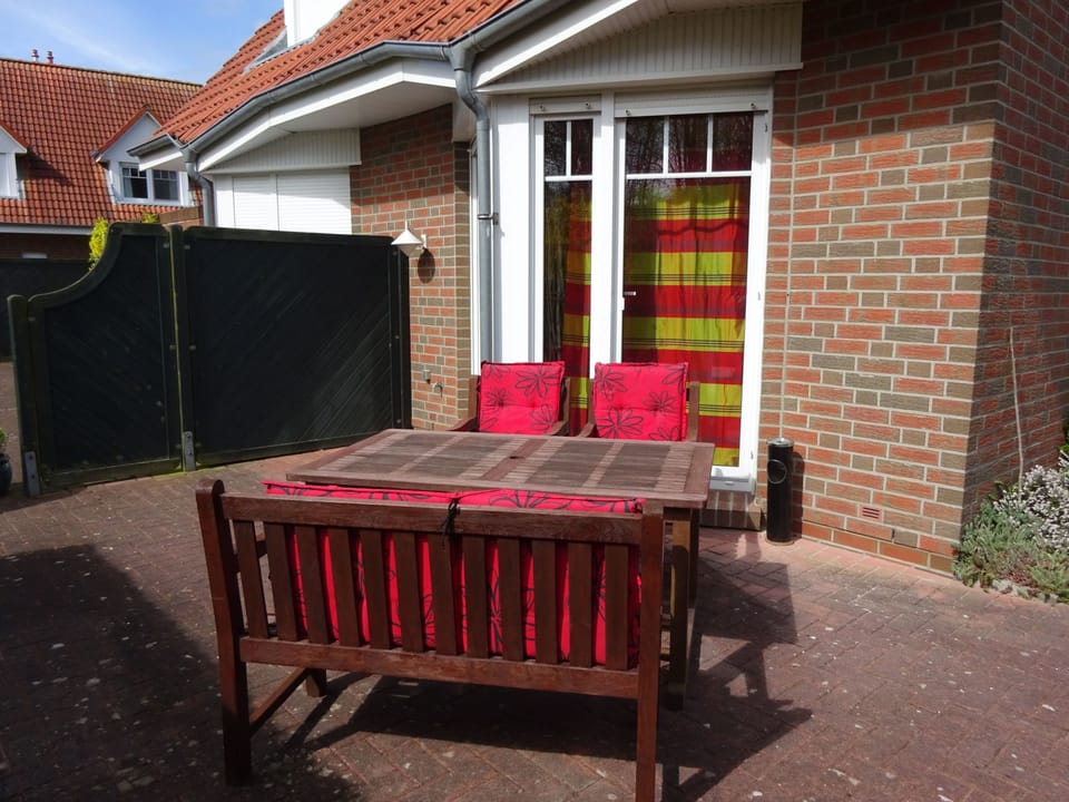 Komfortable Doppelhaushälfte und großem Garten Vacation rental in Lower Saxony, Germany