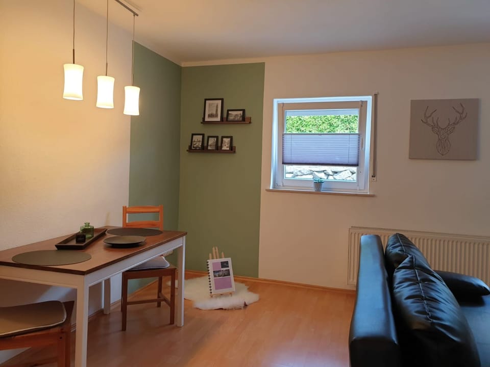 Sandra´s Ferienwohnung mit Pool Apartment in Mayen