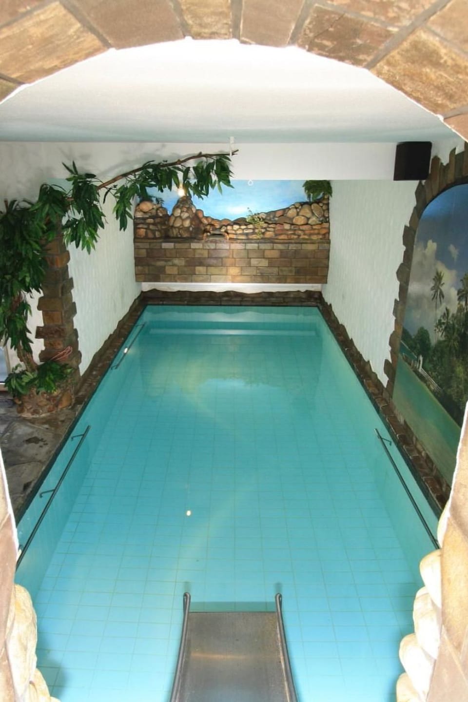 Pool Indoor