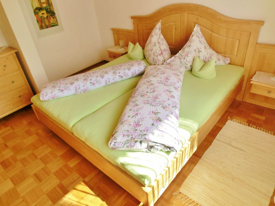 Appartement in Sigiswang mit Balkon Apartment in Vorarlberg, Austria