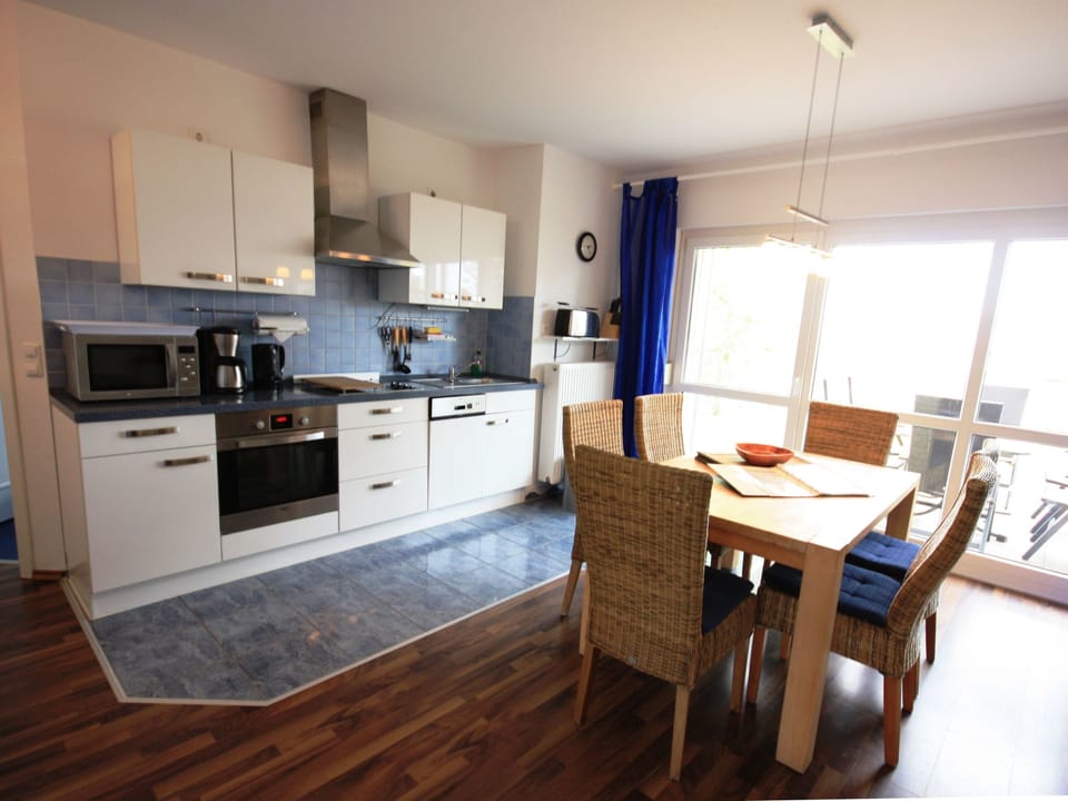 75 qm Wohnung Ostseebad Koserow mit Terrasse, Grill und Garten Apartment in Mecklenburg-Vorpommern, Germany