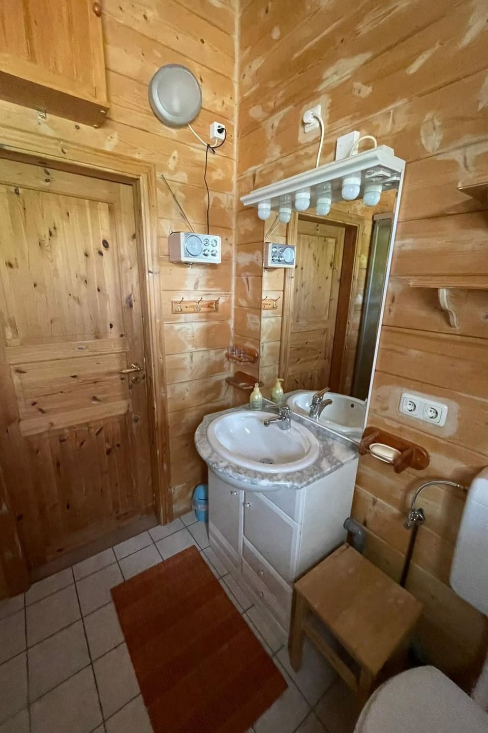 Bathroom / Wellness