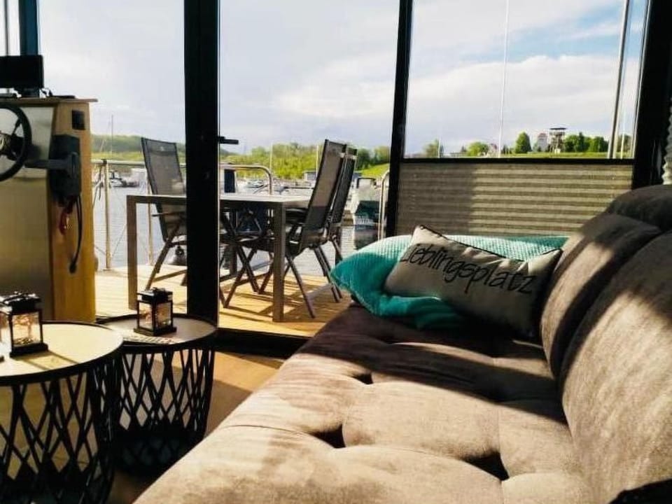 Hausboot mit Sauna Apartment in Thuringia, Germany