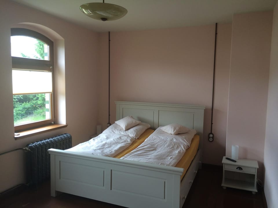 Luxuriöse Wohnung im denkmalgeschützten Bahnhof Apartment in Leipzig