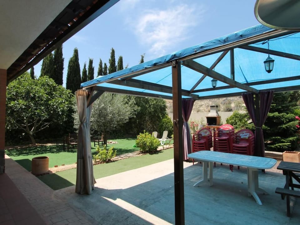 Finca 'Casa del Valle' mit eigenem Pool Vacation rental in Community of Madrid