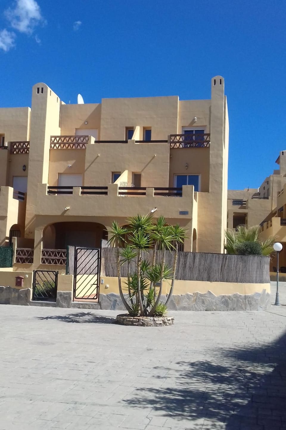 Huis Triplex Puerto Rey, Vera Playa, Almeria, 6p Vacation rental in Andalusia