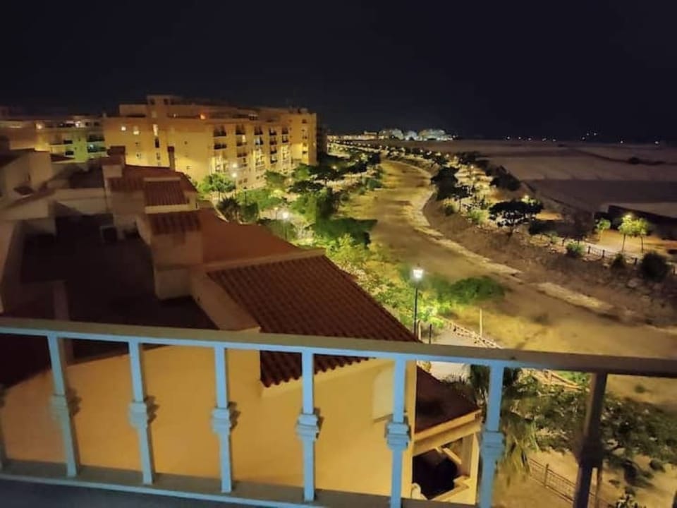 Sun Beach Aguadulce mit Parkplatz Apartment in La Alpujarra