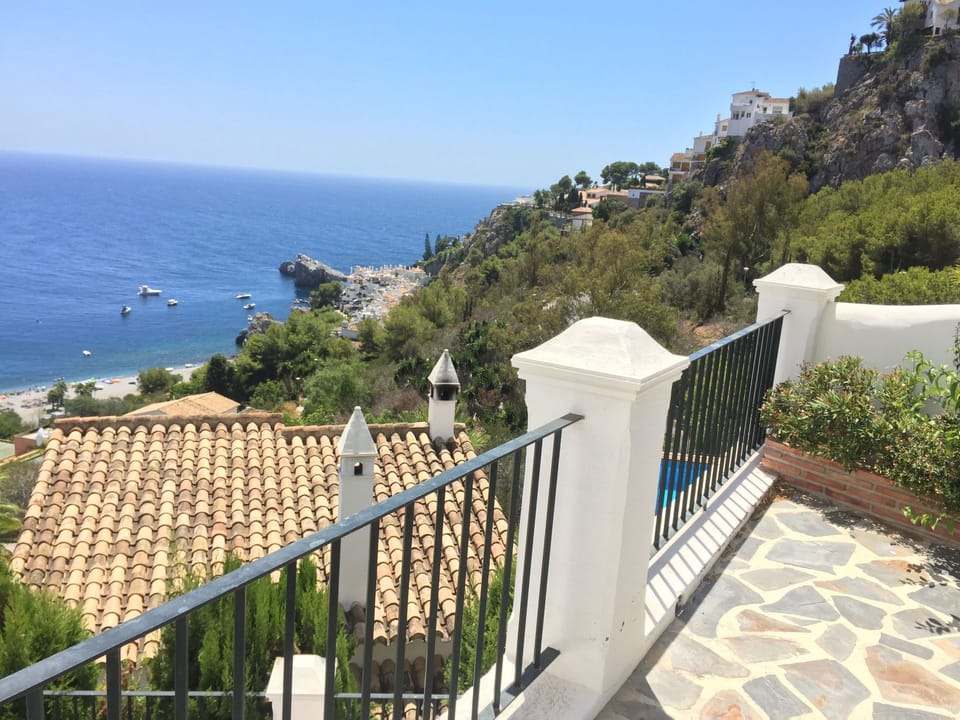 Villa Dar el Marsa mit Meerblick Vacation rental in Costa Tropical