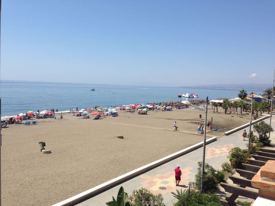 Wohnung in Torrox mit Großem gemeinsamem Pool und Meerblick Apartment in Axarquía