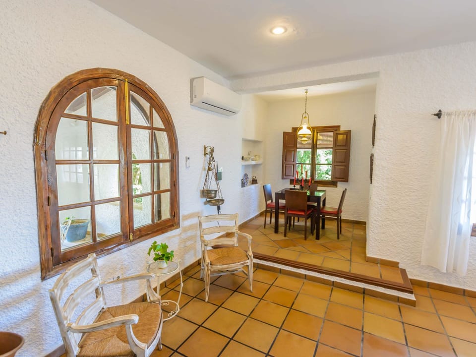 Privates Schwimmbad mit Grill und Feuerstelle Vacation rental in Axarquía