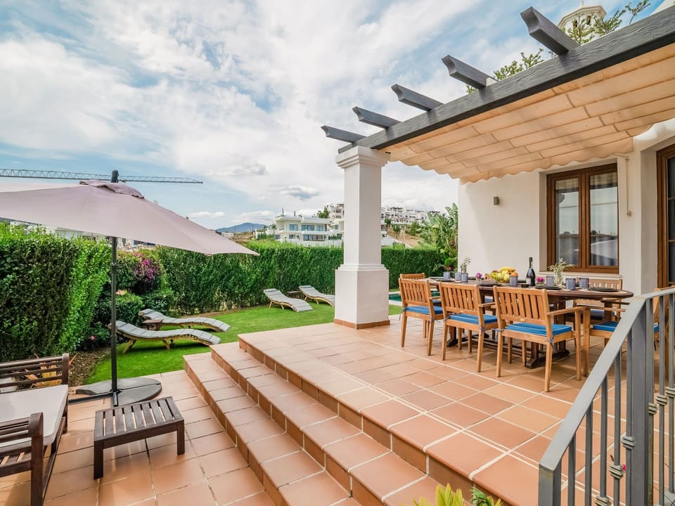 Chalet "La Resina" mit Garten, Grill und Terrasse Vacation rental in Costa del Sol