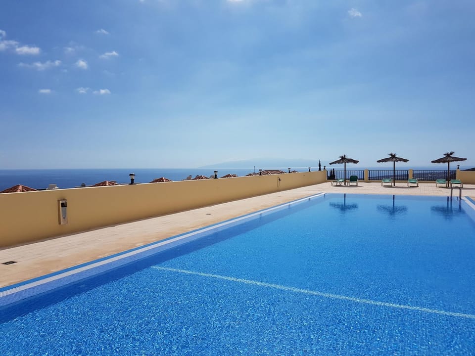 Villa Roque del Conde 3mit traumhaftem Meerblick Vacation rental in Costa Adeje