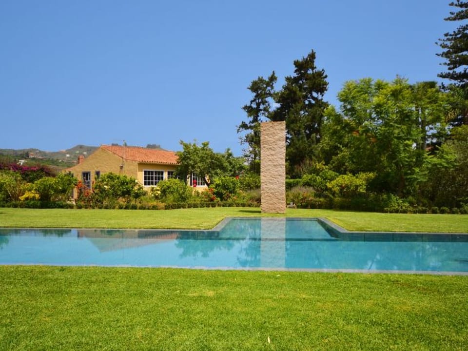 MADROÑAL. M08GC Vacation rental in Comarca Norte