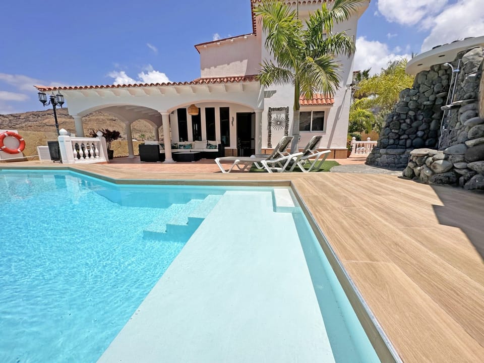 Luxus-Villa Lucia Vacation rental in Comarca Sur