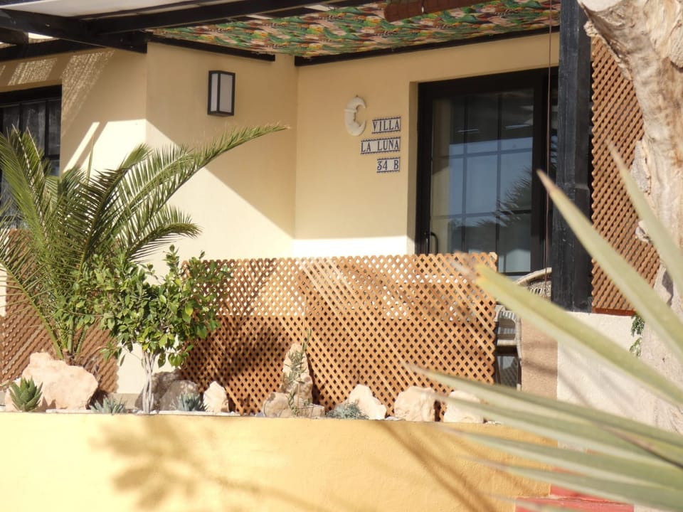 Komfortable Wohnung, Wifi, am Pool Vacation rental in Fuerteventura