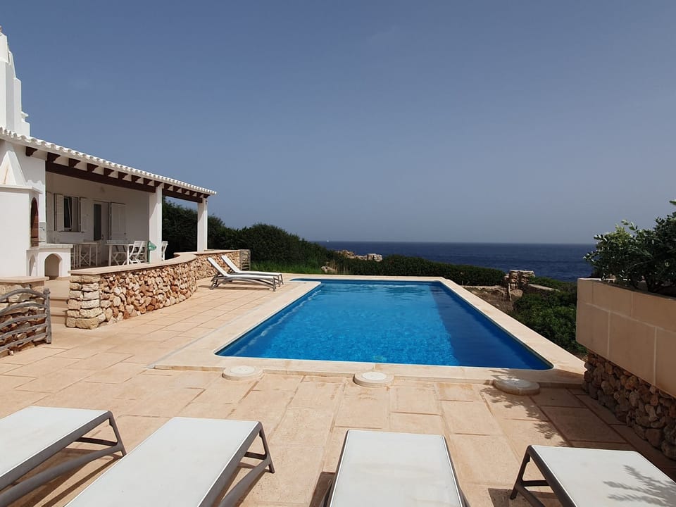 Ficula Vell Villa am Meer mit privatem Pool Vacation rental in Balearic Islands