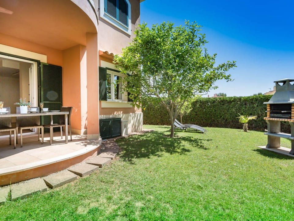 Schönes, mediterranes Ferienhaus Vacation rental in Migjorn