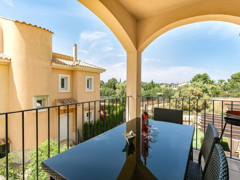 Wohnung mit gemeinsamem Pool, Grill und Meerblick Apartment in Migjorn