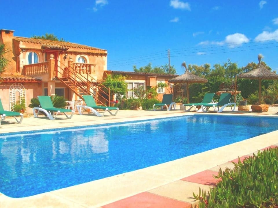 Finca Can Almendro Vacation rental in Migjorn