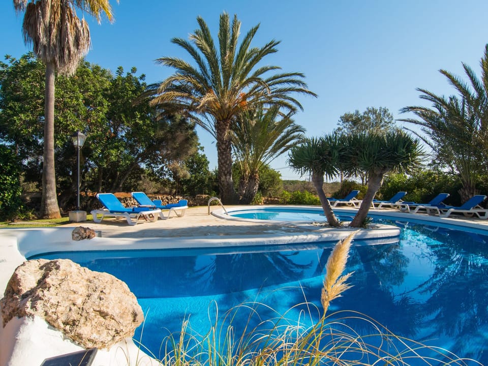Finca 'Sanau' mit Terrasse Vacation rental in Migjorn