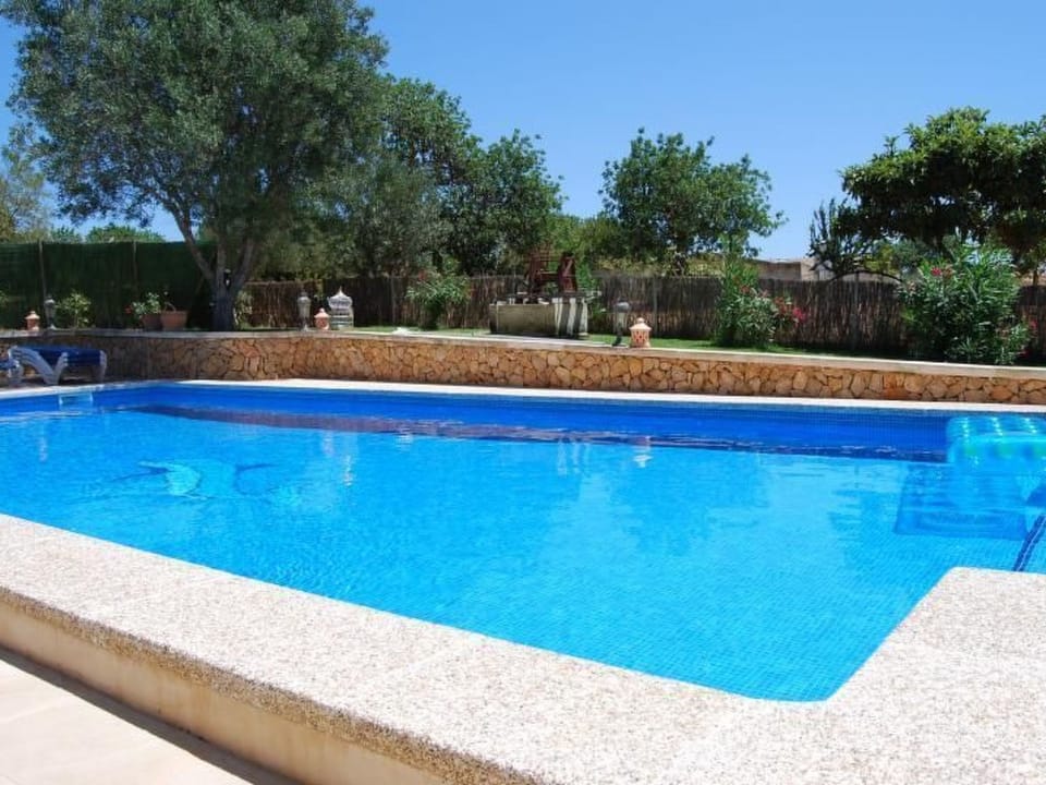 Finca 'Esporrassar' mit Terrasse Vacation rental in Migjorn