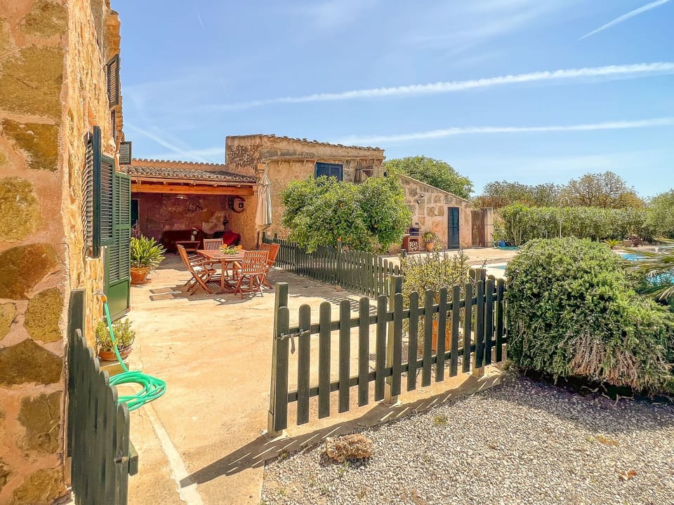mit Privatpool für 6 Personen ca. 110 m&sup2; in Vacation rental in Migjorn