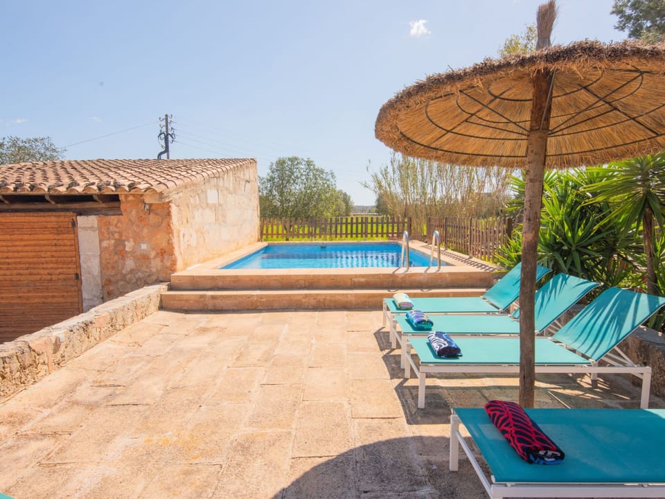 Finca 'Can Mateu' mit privatem Pool Vacation rental in Migjorn