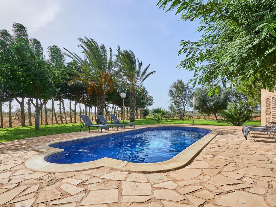 Rustikale Villa mit privatem Pool Vacation rental in Migjorn