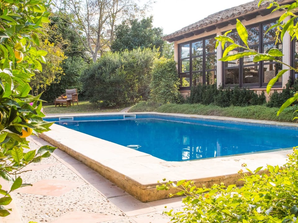 Stadthaus für 12, mit Schwimmbad auf Mallorca Vacation rental in Pla de Mallorca